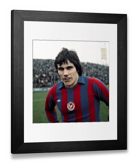 Framed Print : Peter Taylor of Crystal Palace April 1976 Framed Print : Peter Taylor of Crystal Palace April 1976