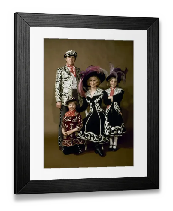 Framed Print : Footballer Bobby Moore and his family dressed as Pearly kings and queens April 1975 Framed Print : Footballer Bobby Moore and his family dressed as Pearly kings and queens April 1975