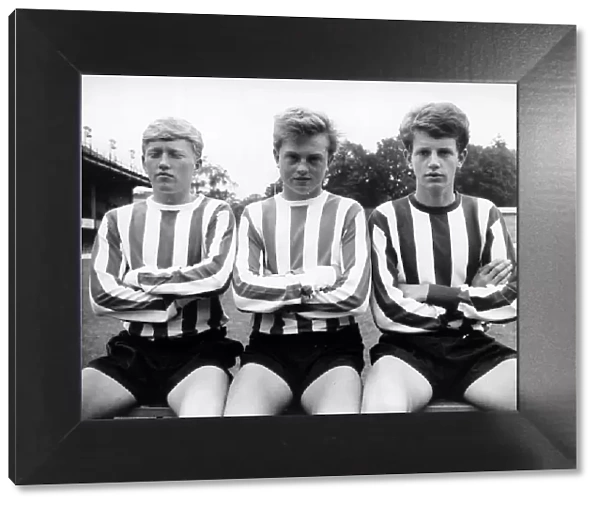 Southampton Players. l-r A. Moffett, J. Trearust and Mick Channon. 13th August 1964