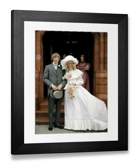 Framed Print : Manchester City footballer Colin Bell with his bride Marie Holmes after their wedding