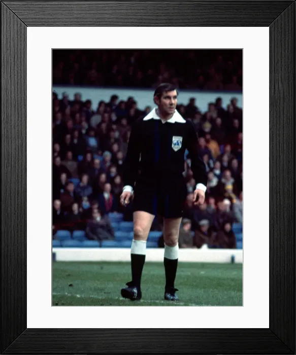 Framed Print : Referee Jack Taylor during the Leeds v Norwich City match January 1977