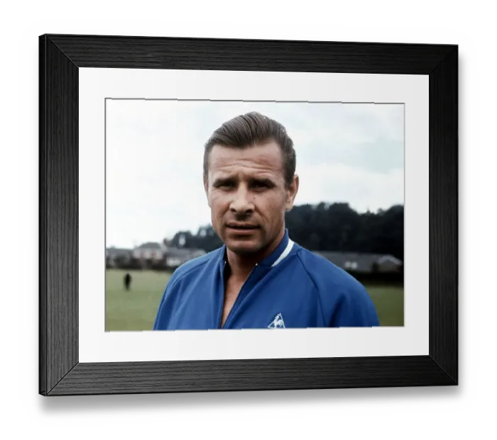 Framed Print : Russian goalkeeper Lev Yashin May 1969 Framed Print : Russian goalkeeper Lev Yashin May 1969