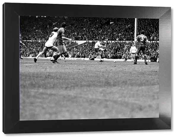 Liverpool v. Tottenham Hotspur. March 1984 MF14-19-012 The final score was a three