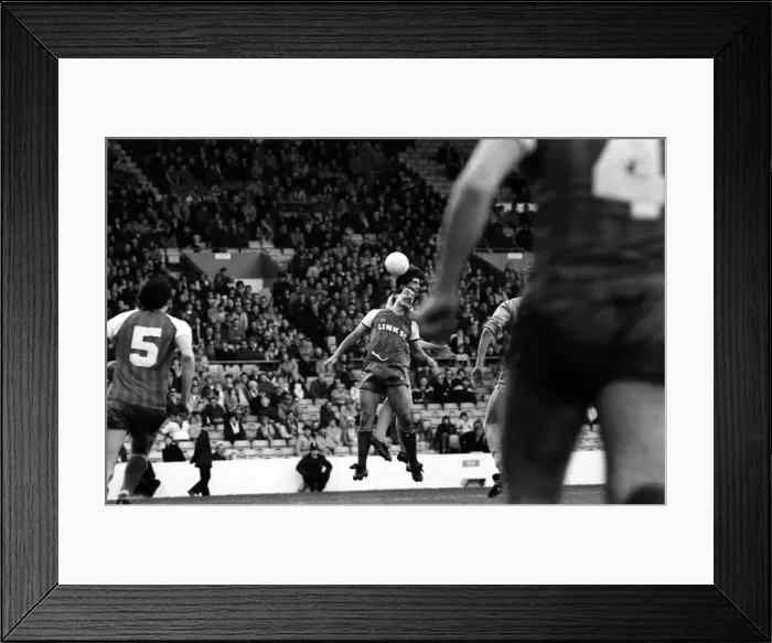 Framed Print : Manchester City v. Shrewsbury. March 1984 MF14-18-047 The final score was a one nil Framed Print : Manchester City v. Shrewsbury. March 1984 MF14-18-047 The final score was a one nil