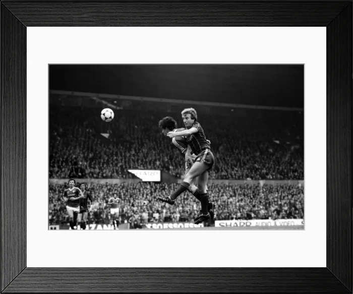 Framed Print : Manchester United v. Leicester City. March 1984 MF14-20-042 The final score was a Framed Print : Manchester United v. Leicester City. March 1984 MF14-20-042 The final score was a