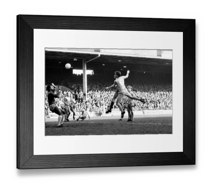 Framed Print : Manchester City v. Shrewsbury. March 1984 MF14-18-007 The final score was a one nil