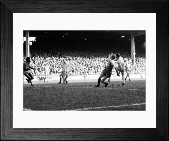 Framed Print : Manchester City v. Shrewsbury. March 1984 MF14-18-008 The final score was a one nil Framed Print : Manchester City v. Shrewsbury. March 1984 MF14-18-008 The final score was a one nil