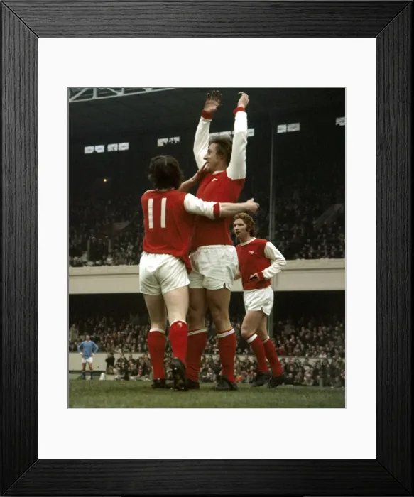Framed Print : English League Division One match at Highbury Arsenal 2 v Manchester City 0