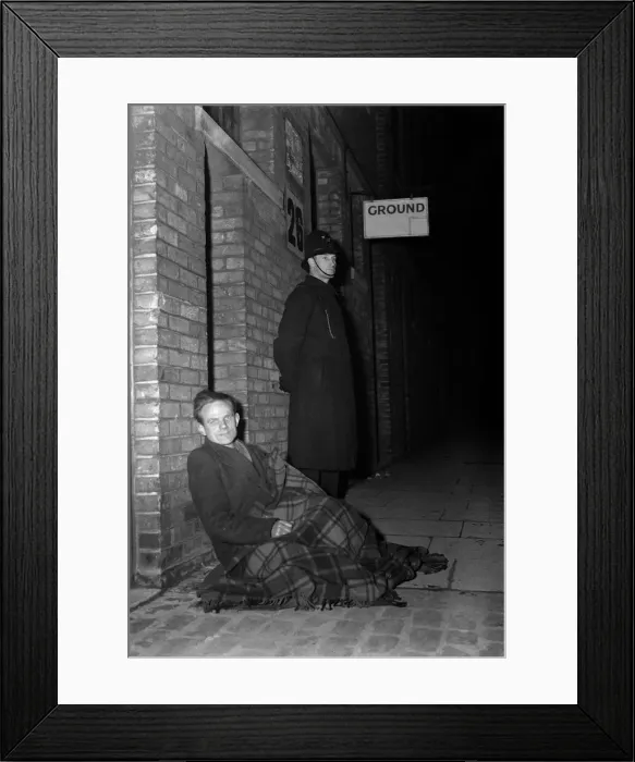 Framed Print : First in queue for Arsenal v. Chelsea semi-final cup replay at White Hart Lane Framed Print : First in queue for Arsenal v. Chelsea semi-final cup replay at White Hart Lane