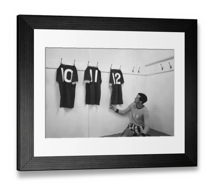 Framed Print : Chelsea footballer George Graham in the dressing room at Stamford Bridge with the number