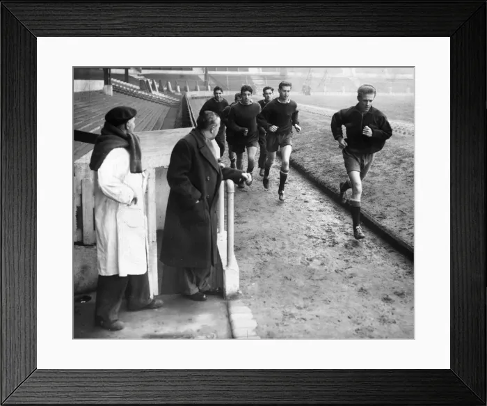 Framed Print : Manchester United. Light training session by Jimmy Murphy Framed Print : Manchester United. Light training session by Jimmy Murphy