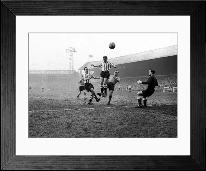 Framed Print : Sheffield United v Watford football match at Bramhall Lane 1960 Framed Print : Sheffield United v Watford football match at Bramhall Lane 1960