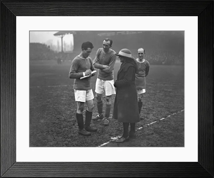 Framed Print : Chelsea v. Newcastle. Chelsea players signing autograph book. 7th February 1921