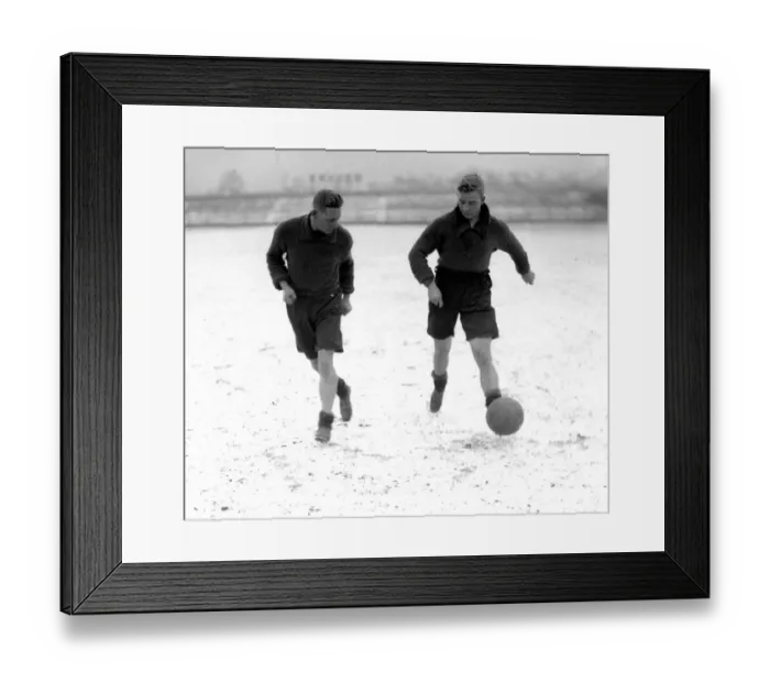 Framed Print : Bradford City FC. Taylor and Dickinson training in the snow. 11th February 1930 Framed Print : Bradford City FC. Taylor and Dickinson training in the snow. 11th February 1930