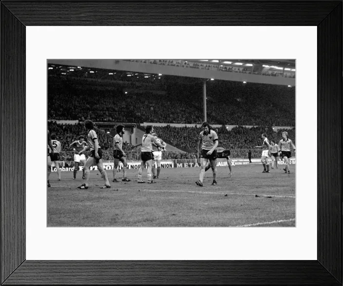 Framed Print : Nottingham Forest v. Wolverhampton Wanderers. (League Cup Final). March 1980 LF02-06-017