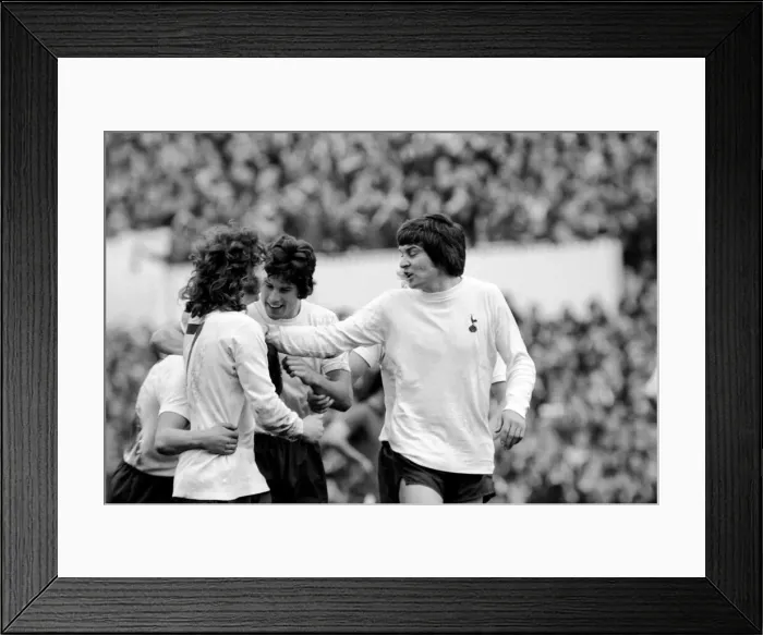 Framed Print : English League Division One match at White Hart Lane. Tottenham Hotspur 2 v Chelsea 0