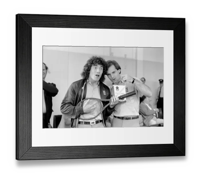 Framed Print : European Championships in Italy. England Team leaving Luton Airport for Italy Framed Print : European Championships in Italy. England Team leaving Luton Airport for Italy