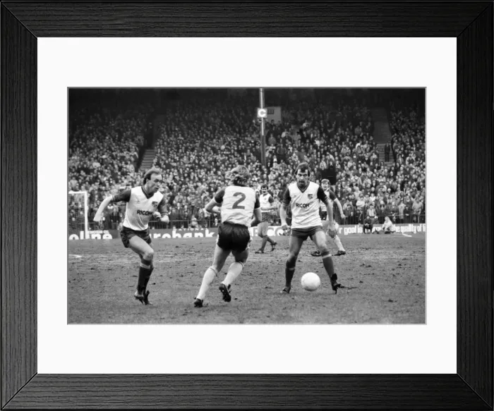 Framed Print : English League Division One match. Stoke City 2 v Sunderland 1. March 1984 MF15-02-021 Framed Print : English League Division One match. Stoke City 2 v Sunderland 1. March 1984 MF15-02-021