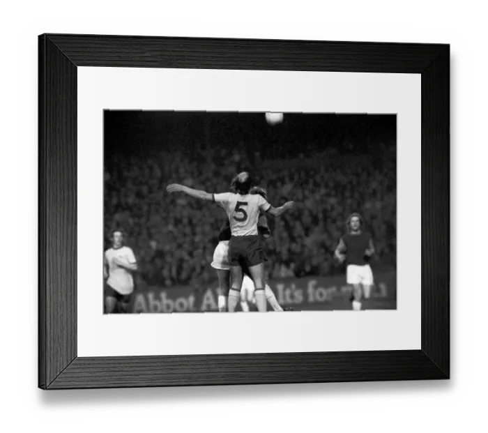 Framed Print : Football: West Ham F. C. (1) vs. Arsenal F. C. (0). April 1975 75-2230-005 Framed Print : Football: West Ham F. C. (1) vs. Arsenal F. C. (0). April 1975 75-2230-005