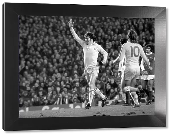 Football: Arsenal (1) vs. Leeds United (1). Division I. January 1977 77-00029-029