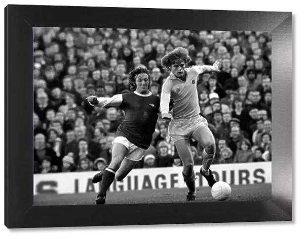 Football: Arsenal (1) vs. Leeds United (1). Division I. January 1977 77-00029-018