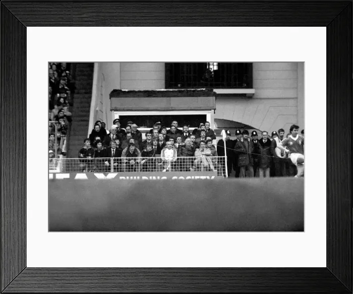 Framed Print : Nottingham Forest v. Wolverhampton Wanderers. (League Cup Final). March 1980 LF02-06-065