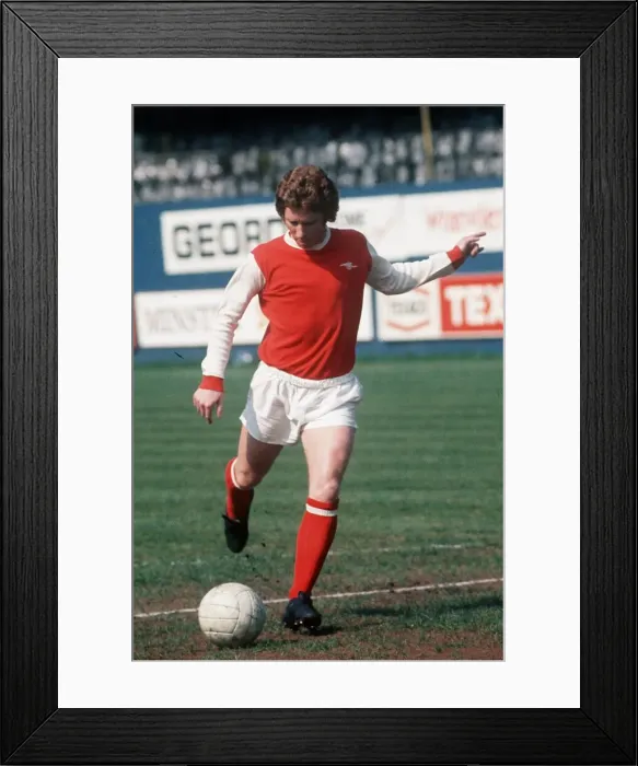 Framed Print : Alan Ball of Arsenal warms up prior to the match against Chelsea at Stamford Bridge Framed Print : Alan Ball of Arsenal warms up prior to the match against Chelsea at Stamford Bridge