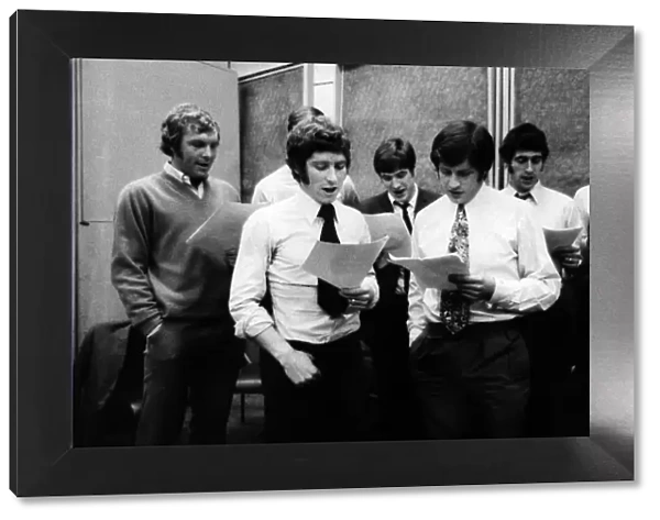 The 1970 England World Cup squad singing the team song called Back Home L-R