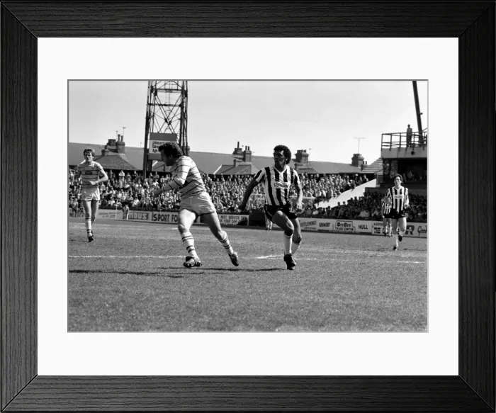 Framed Print : Grimsby 0 v. Chelsea 1. May 1984 MF15-12-031 Framed Print : Grimsby 0 v. Chelsea 1. May 1984 MF15-12-031