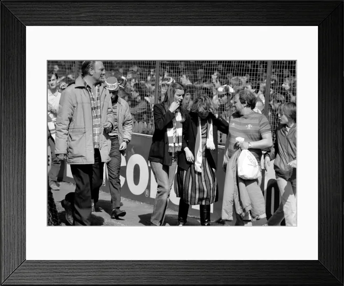 Framed Print : Grimsby 0 v. Chelsea 1. May 1984 MF15-12-023 Framed Print : Grimsby 0 v. Chelsea 1. May 1984 MF15-12-023