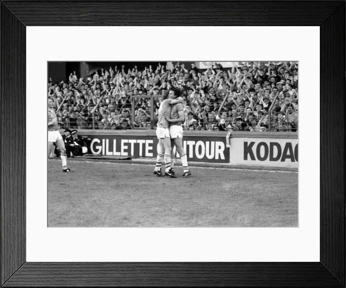 Framed Print : Everton 3 v. Queens Park Rangers 1. May 1984 MF15-11-032 Framed Print : Everton 3 v. Queens Park Rangers 1. May 1984 MF15-11-032