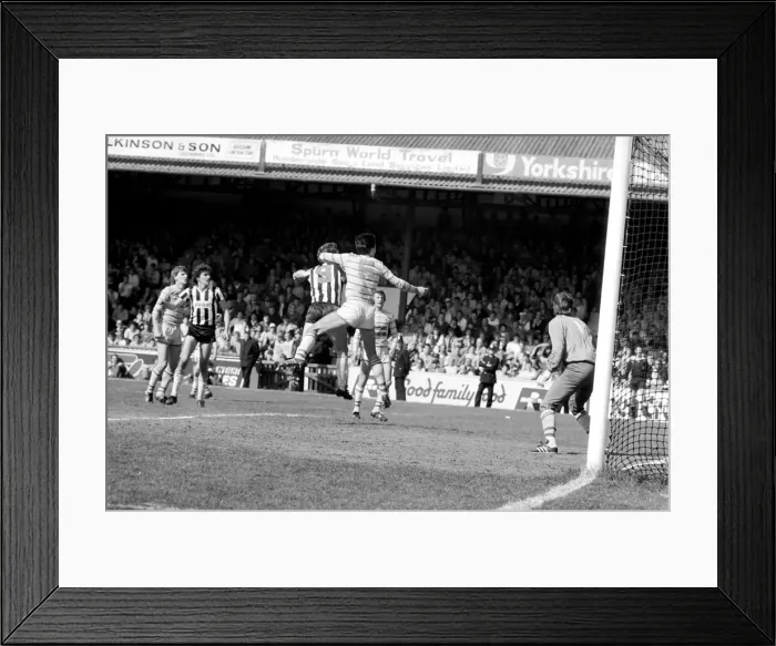 Framed Print : Grimsby 0 v. Chelsea 1. May 1984 MF15-12-001 Framed Print : Grimsby 0 v. Chelsea 1. May 1984 MF15-12-001