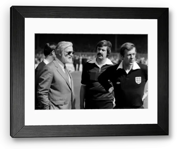 Framed Print : Grimsby 0 v. Chelsea 1. May 1984 MF15-12 Framed Print : Grimsby 0 v. Chelsea 1. May 1984 MF15-12