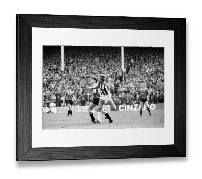 Framed Print : English League Division One match. West Bromwich Albion 2 v Manchester United 0 Framed Print : English League Division One match. West Bromwich Albion 2 v Manchester United 0