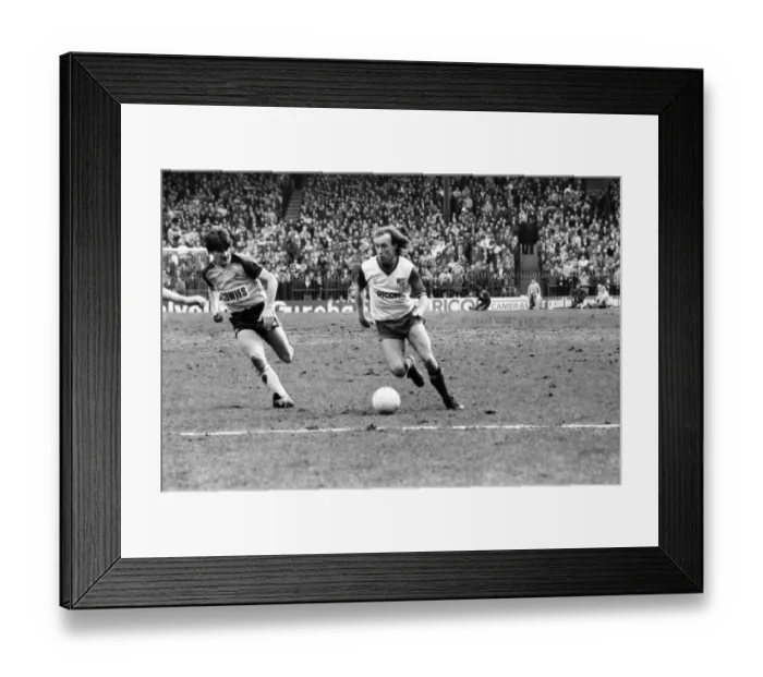 Framed Print : English League Division One match. Stoke City 2 v Sunderland 1. March 1984 MF15-02-019 Framed Print : English League Division One match. Stoke City 2 v Sunderland 1. March 1984 MF15-02-019