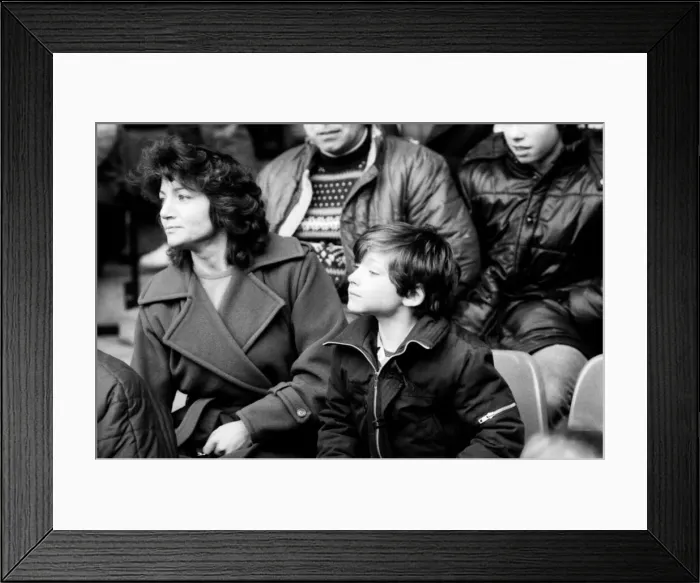 Framed Print : Liverpool 2 v. Queens Park Rangers 0. February 1984 MF14-13-020 Framed Print : Liverpool 2 v. Queens Park Rangers 0. February 1984 MF14-13-020