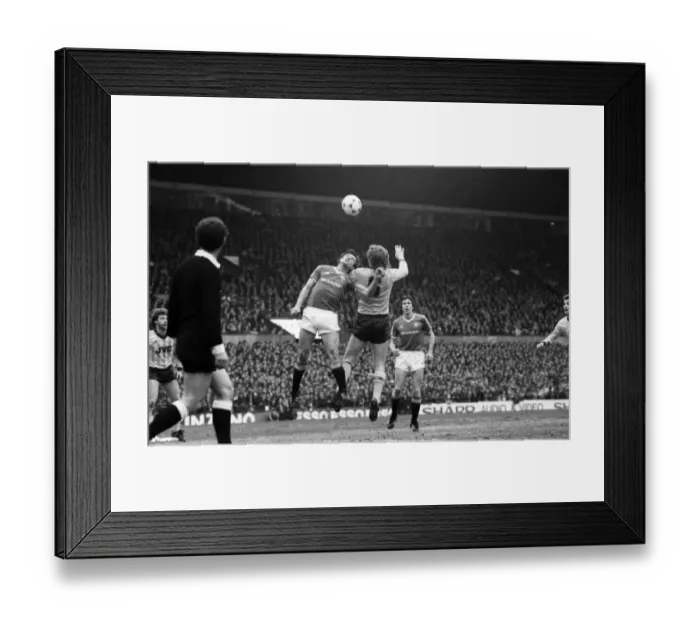 Framed Print : English League Division One match at Old Trafford. Manchester United 4 v Arsenal 0