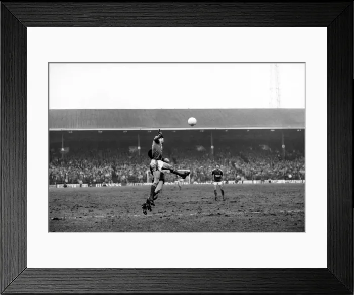 Framed Print : English League Division One match. Stoke City 1 v Ipswich Town 0 Framed Print : English League Division One match. Stoke City 1 v Ipswich Town 0