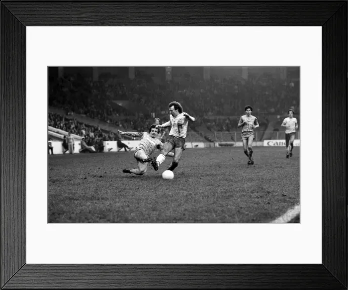 Framed Print : English League Division Two match at Maine Road. Manchester City 2 v Portsmouth 1 Framed Print : English League Division Two match at Maine Road. Manchester City 2 v Portsmouth 1