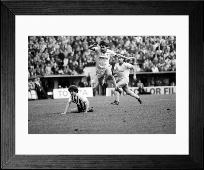 Framed Print : English League Division match at Roker Park. Sunderland 0 v Liverpool 0. February 1984 Framed Print : English League Division match at Roker Park. Sunderland 0 v Liverpool 0. February 1984