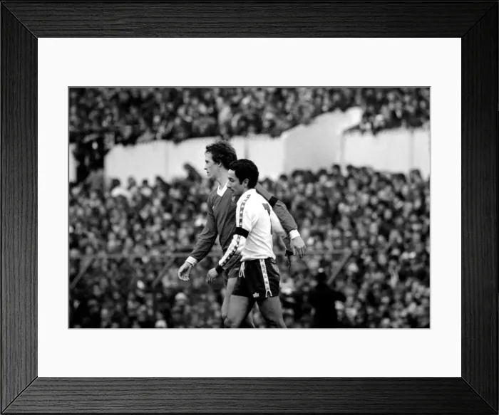 Framed Print : English FA Cup match at White Hart Lane. Tottenham Hotspur 0 v Liverpool 1 Framed Print : English FA Cup match at White Hart Lane. Tottenham Hotspur 0 v Liverpool 1