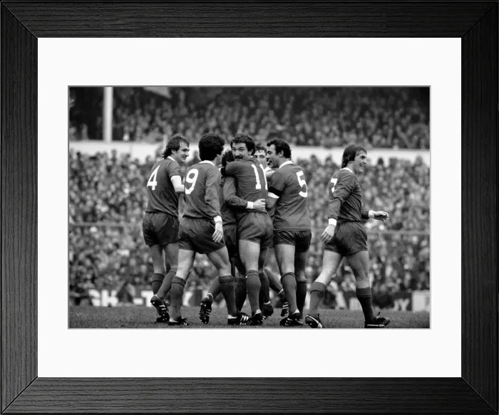 Framed Print : English FA Cup match at White Hart Lane. Tottenham Hotspur 0 v Liverpool 1 Framed Print : English FA Cup match at White Hart Lane. Tottenham Hotspur 0 v Liverpool 1