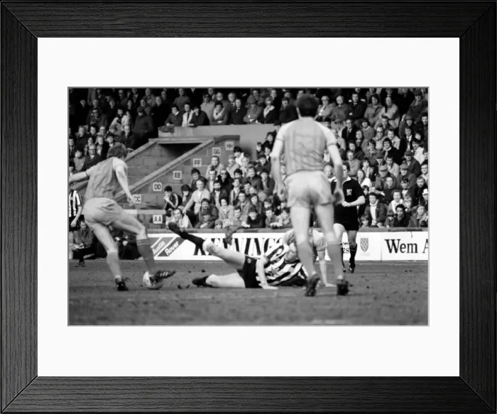 Framed Print : Shrewsbury 2 v. Newcastle 2. March 1984 MF14-26-038 Framed Print : Shrewsbury 2 v. Newcastle 2. March 1984 MF14-26-038