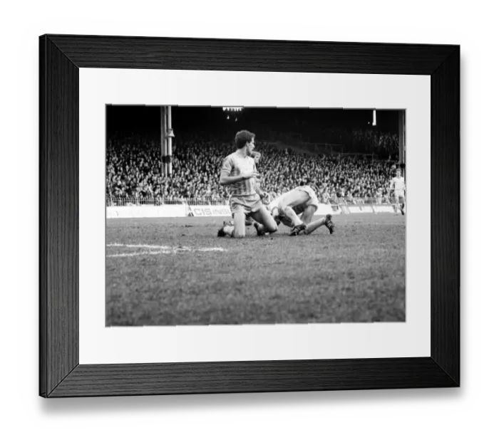 Framed Print : English League Division Two match at Maine Road. Manchester City 2 v Cardiff City 1 Framed Print : English League Division Two match at Maine Road. Manchester City 2 v Cardiff City 1