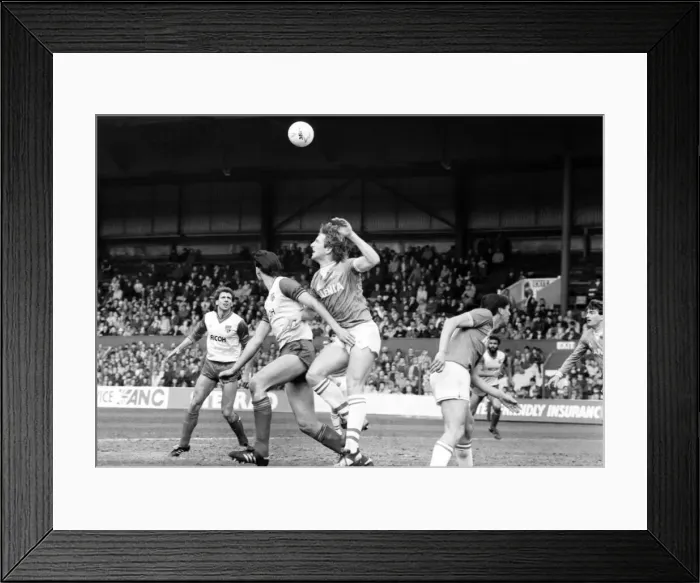 Framed Print : Stoke v. Everton. April 1985 MF21-51a-065 The final score was a two nil victory to Framed Print : Stoke v. Everton. April 1985 MF21-51a-065 The final score was a two nil victory to