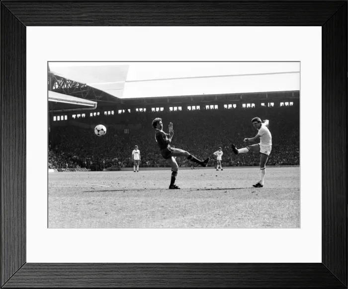 Framed Print : Liverpool v. Aston Villa. May 1985 MF21-05-025 The final score was a two one Framed Print : Liverpool v. Aston Villa. May 1985 MF21-05-025 The final score was a two one