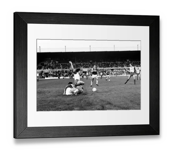 Framed Print : Stoke v. West Ham. October 1984 MF18-06-046 The final score was a four two Framed Print : Stoke v. West Ham. October 1984 MF18-06-046 The final score was a four two