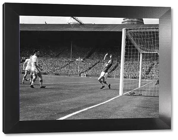 FA Cup Final at Wembley Stadium 4th May 1957 Manchester United v Aston Villa