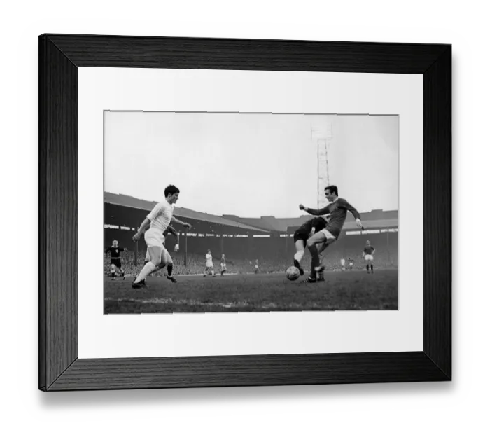 Framed Print : Manchester Uniteds John Aston causes problems for the vReal Madrid defence during Framed Print : Manchester Uniteds John Aston causes problems for the vReal Madrid defence during