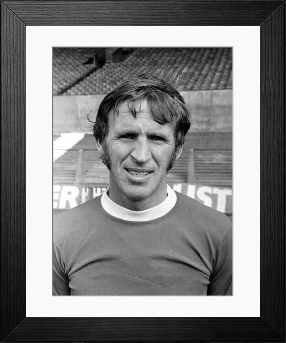 Framed Print : Manchester United player Pat Crerand at Old Trafford Circa 1971 Framed Print : Manchester United player Pat Crerand at Old Trafford Circa 1971